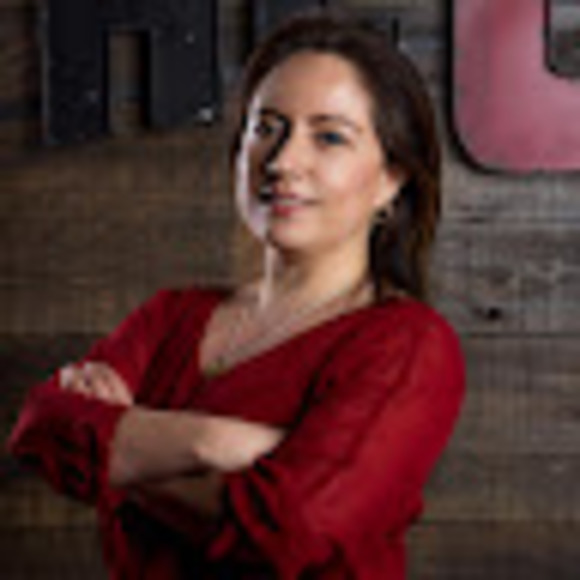 Meet your Posher, Joanna - Picture 1 of 1